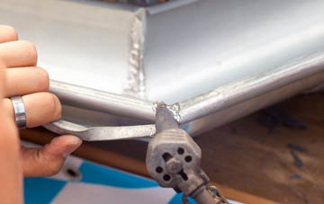 disadvantages of Thornton Le Moors lead roofing