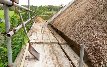 advantages of Thornton Le Moors thatch roofing
